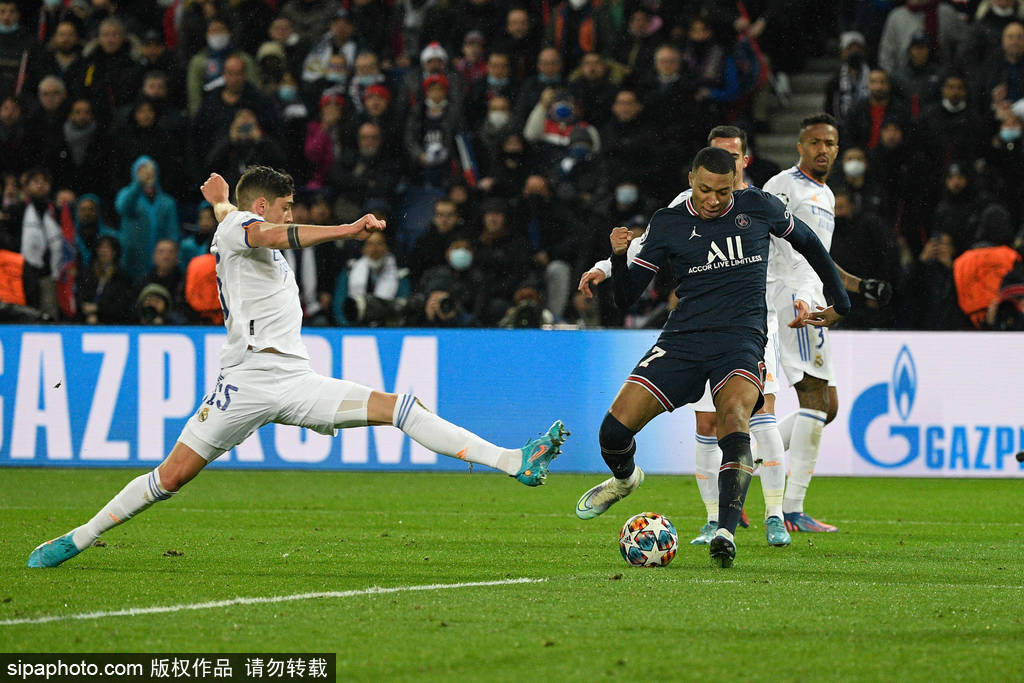 法甲倒计时；阿贾克斯今晨官宣签约；细节引发关注；质疑声仍在；更衣室氛围转暖的简单介绍-开云中国