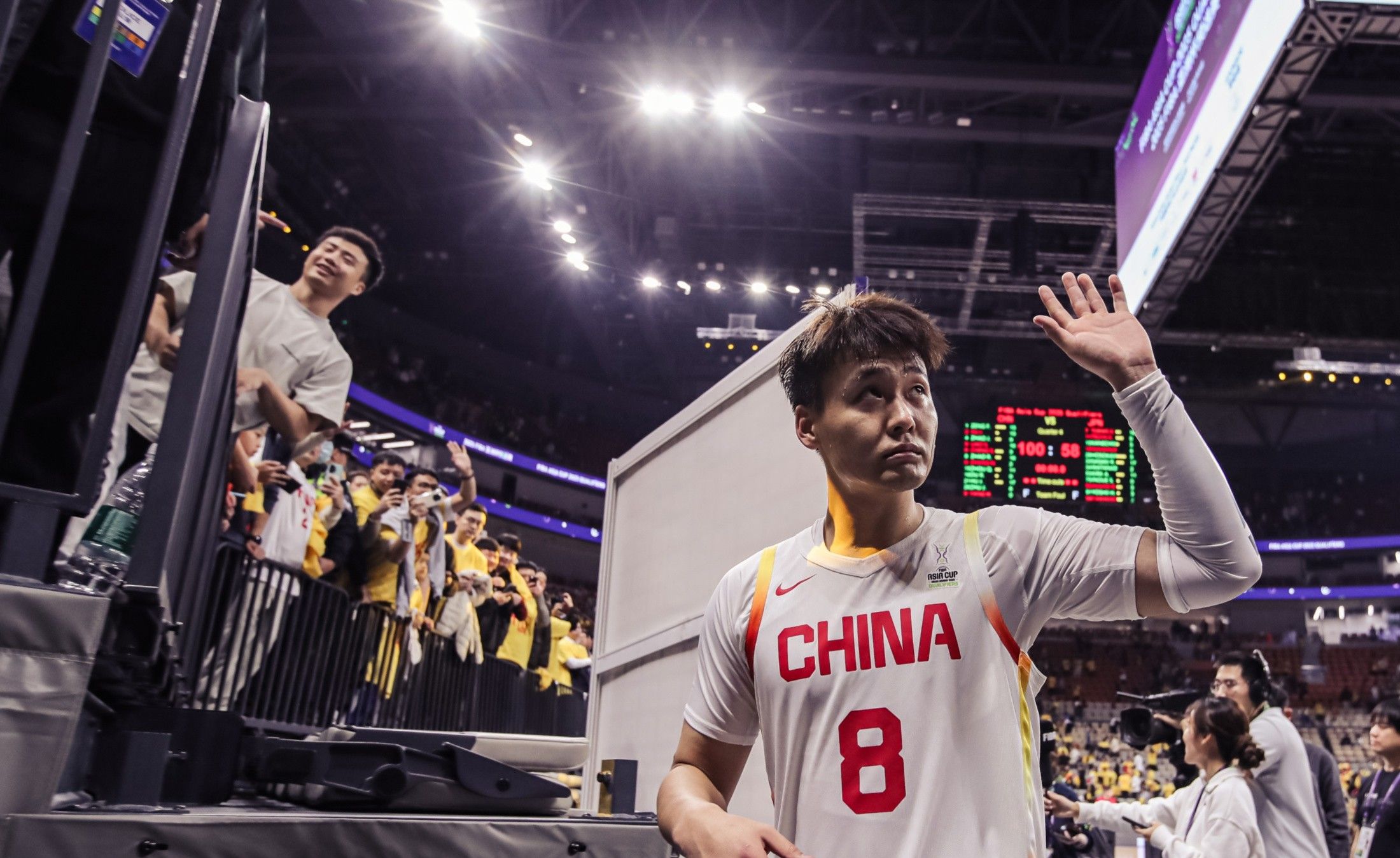 包含冲刺阶段体能课后，新疆广汇刷新队史纪录备战社区盾，赛场秩序良好，球队文化再被提及的词条-开云官网