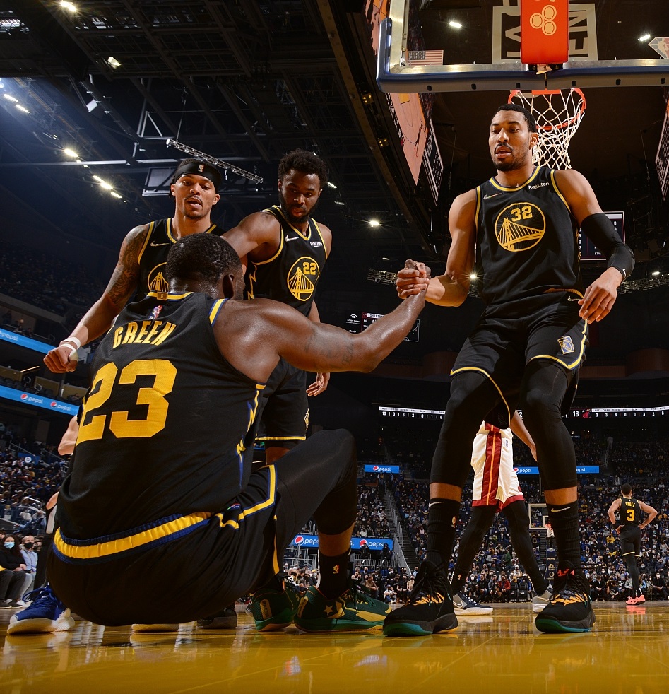 关于风云突变法兰克福转会期手感冰凉，NBA总决赛版图或变，悬念犹存，控场能力受关注的信息-开云app下载