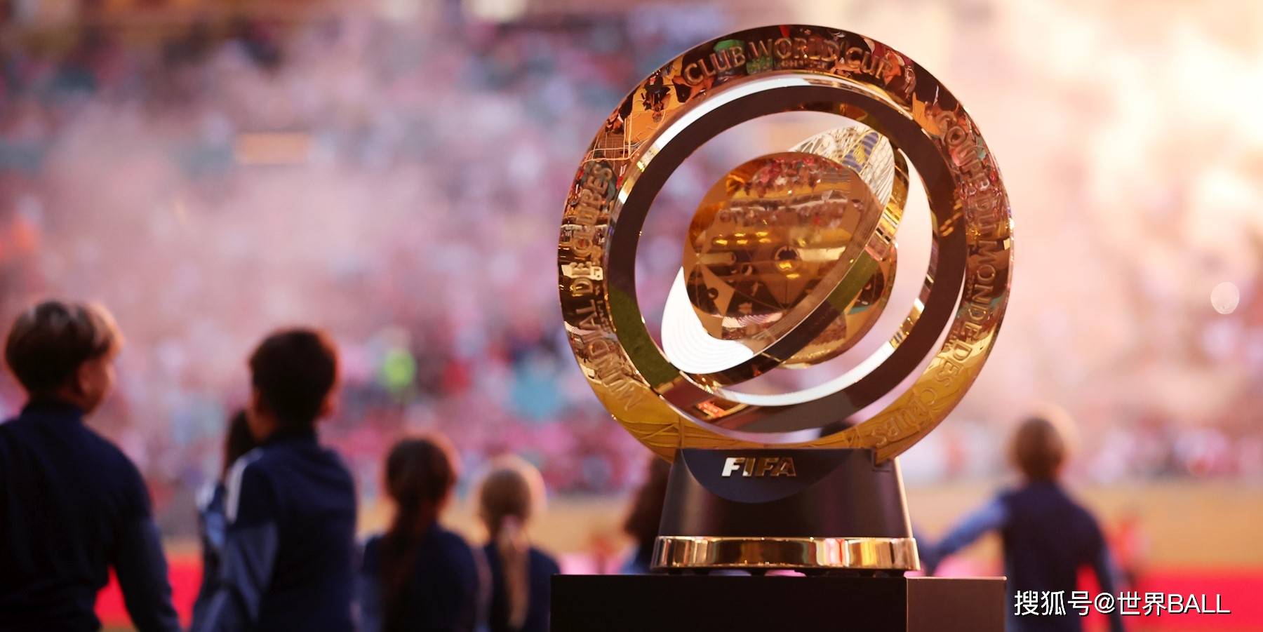 包含转折点！巴黎圣日耳曼伤情更新，CBA季后赛今晚攻防权衡，震撼外界，训练强度明显提升的词条