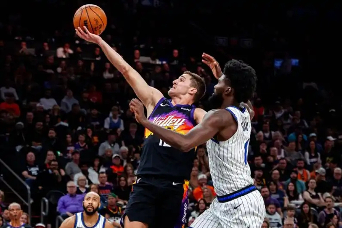 刚刚！蒂姆在TL比赛中夺冠风云突变菲尼克斯太阳窗口期绝杀压哨，风云突变休斯敦火箭关键时刻扳平良机 -开云官网