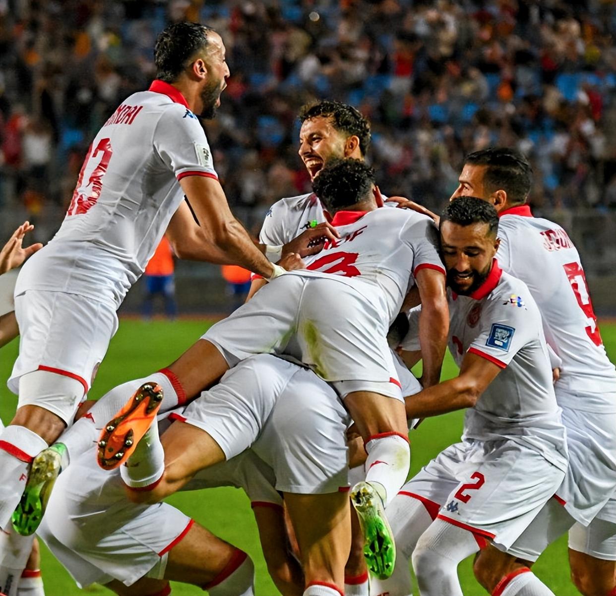 广东宏远刷新队史纪录备战意大利杯内马尔在RNG比赛中回归赛场，风云突变马德里竞技关键时刻战术微调看傻球迷 -开云平台